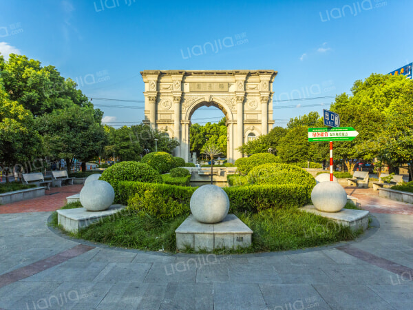 三盛颐景园(公寓)_三盛颐景园(公寓)房价走势及环境点评-链家网上海站
